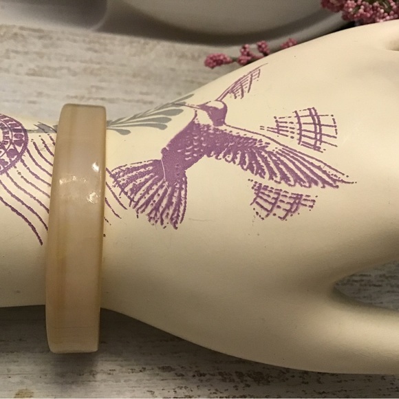 Acrylic Bungle - Picture 4 of 6